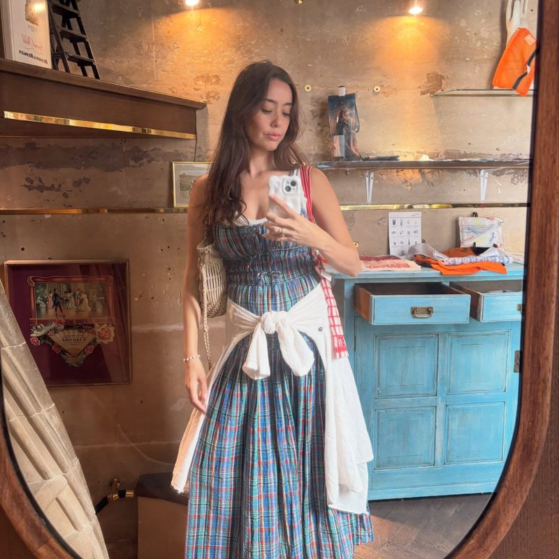 Kat in Paris